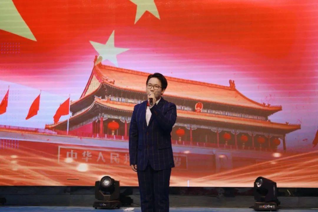 男人能接受女友心里还有前任吗？